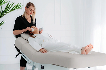 Stanowisko Eterna w salonie kosmetycznym i beauty